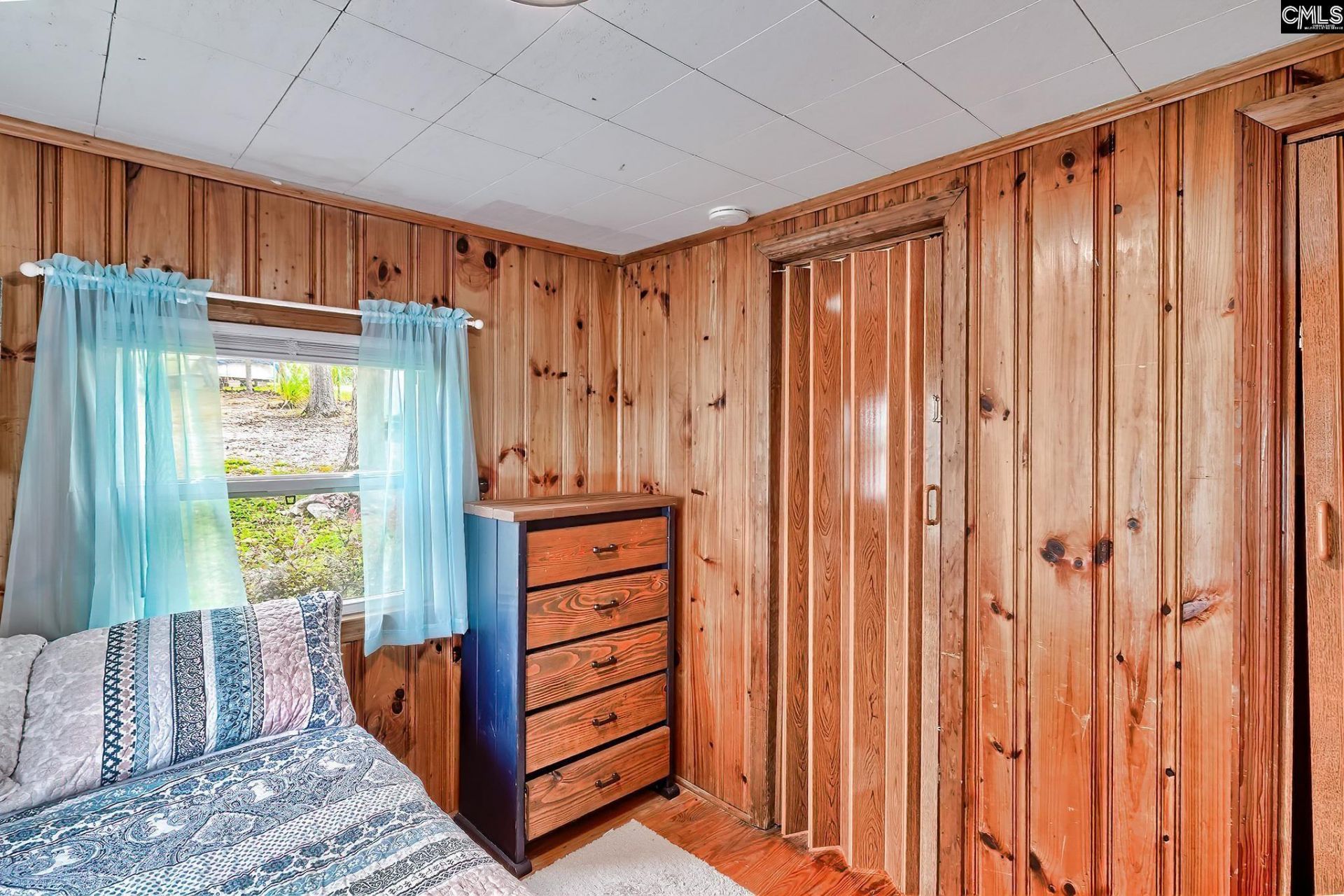 132 Highknoll Court  Photo 40