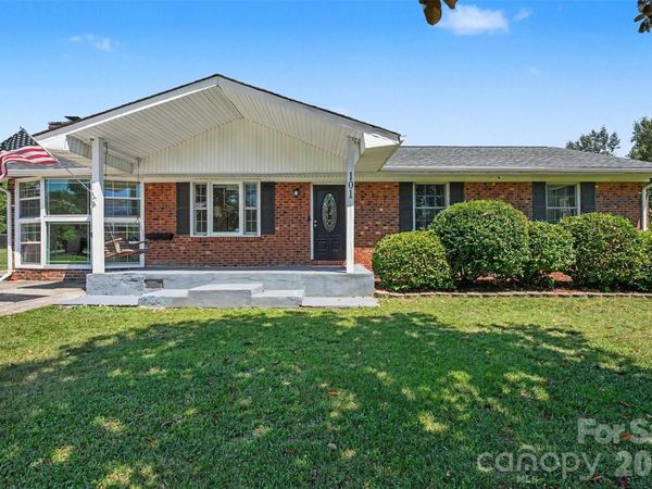 101 E Chamblee Drive, Salisbury, NC 28147