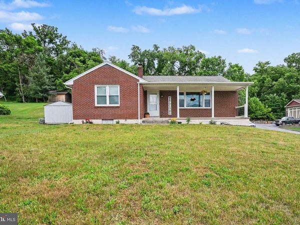 64 N MARKET STREET , MILLERSTOWN, PA 17062