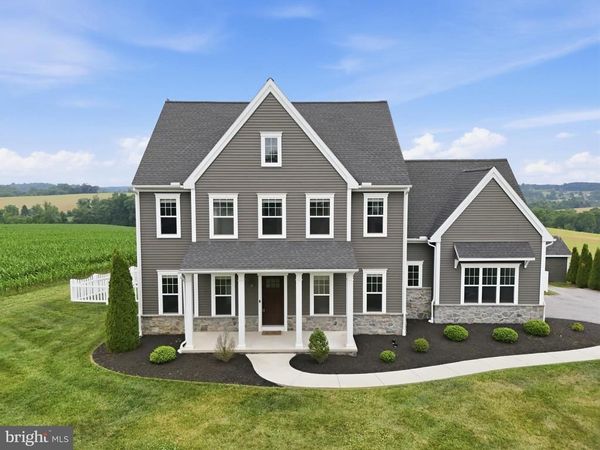 318 W FORREST AVENUE, GLEN ROCK, PA 17327