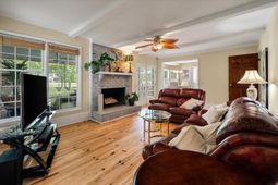 1080 Deleisseline Boulevard photo 4