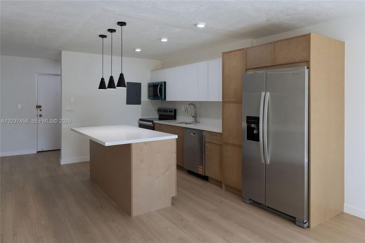 7300 NW 17th St, Unit 112, Plantation, FL 33313 Photo