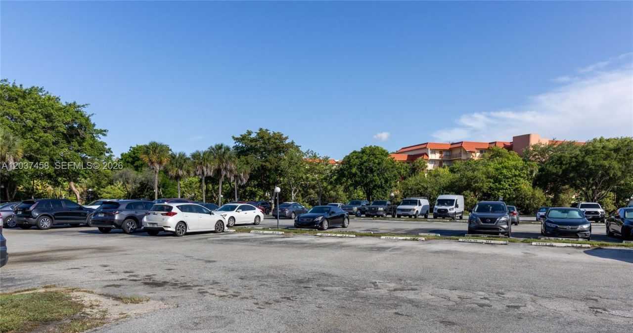 7300 NW 17th St, Unit 112, Plantation, FL 33313 Photo