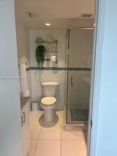 1160 Hillsboro Mile, Unit 204, Hillsboro Beach, FL 33062 Photo