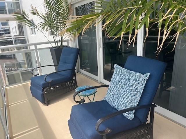 1160 Hillsboro Mile, Unit 204, Hillsboro Beach, FL 33062 Photo