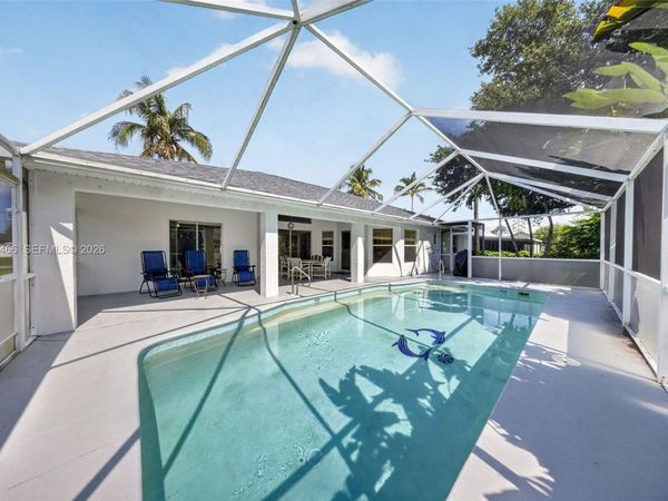 705 SW 9TH AVE , Cape Coral, FL 33991