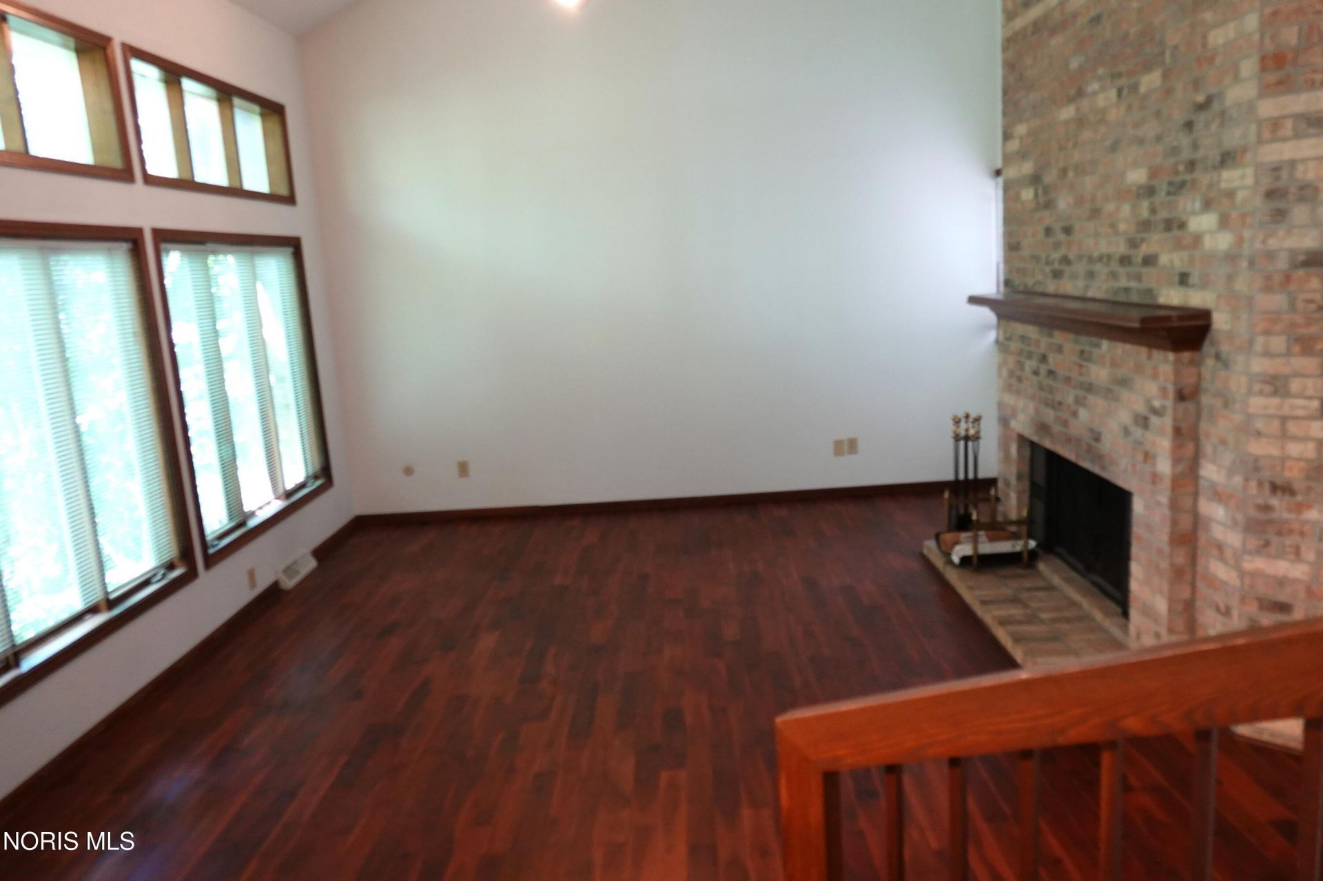 1677 Wyandotte Boulevard, Maumee, OH 43537 Main Photo