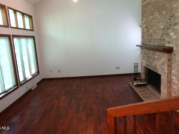 1677 Wyandotte Boulevard, Maumee, OH 43537