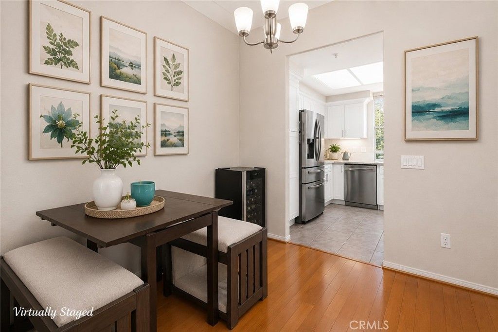 709 Solvay Aisle, Irvine, CA 92606 Main Photo