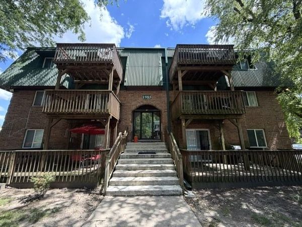 1905 Tall Oaks Drive , Unit 1606, Aurora, IL 60505