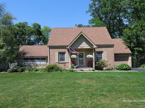 Main Photo