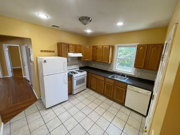 12 Harrow St, Unit 2, Boston, MA 02125
