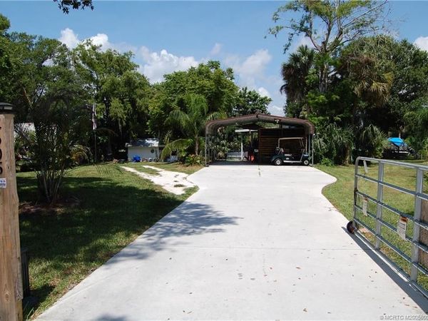 2605 SE 44th Avenue, Okeechobee, FL 34974