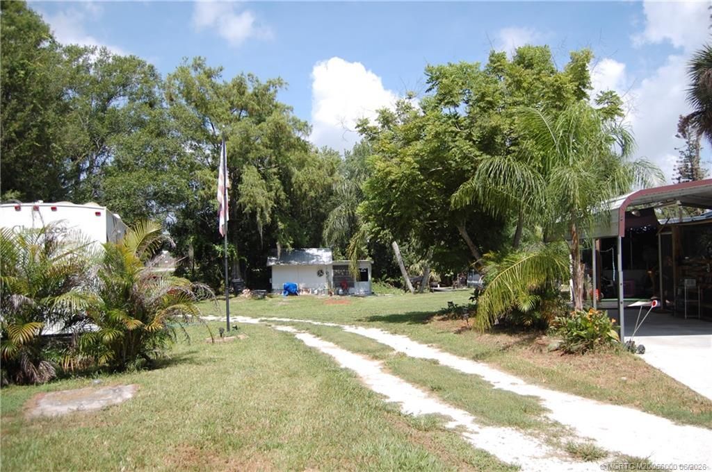 2605 SE 44th Avenue, Okeechobee, FL 34974 Photo