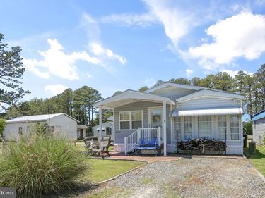 8034 MIRE POND ONE, CHINCOTEAGUE ISLAND, VA 23336