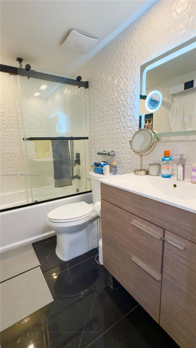 2845 NE 185th St , Unit 908, Aventura, FL 33180 Photo