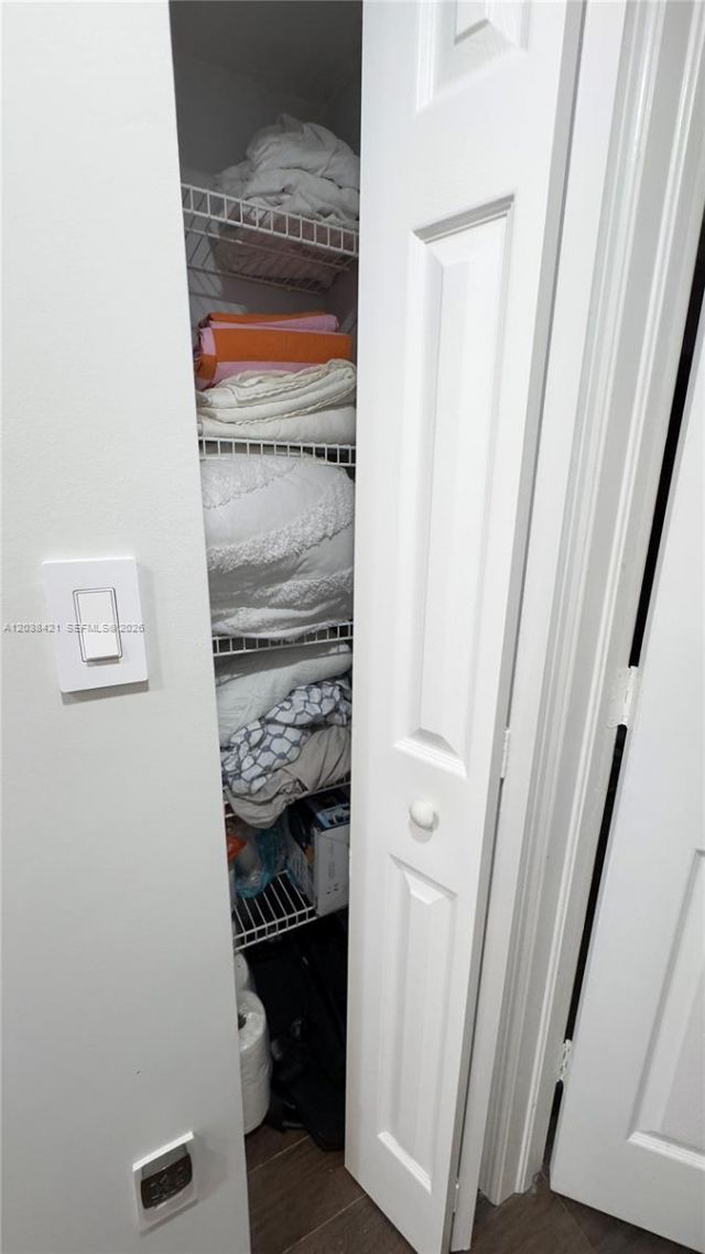2845 NE 185th St , Unit 908, Aventura, FL 33180 Photo