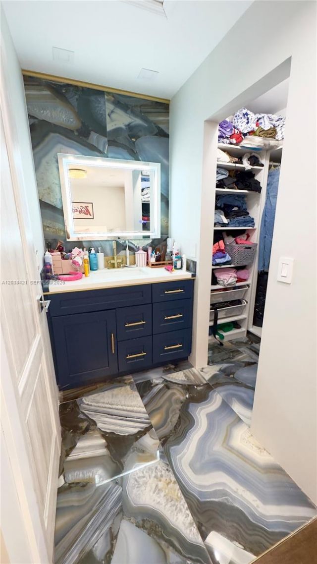 2845 NE 185th St , Unit 908, Aventura, FL 33180 Photo
