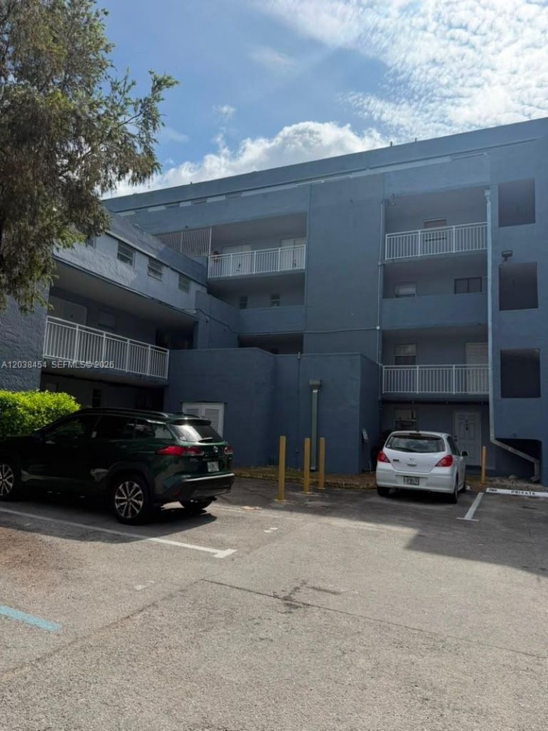 9375 Fontainebleau Blvd , Unit L225, Miami, FL 33172 Photo
