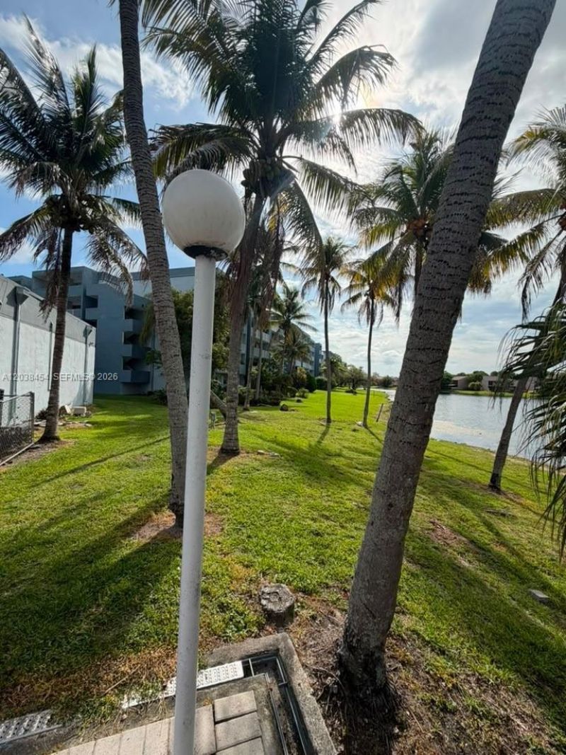 9375 Fontainebleau Blvd , Unit L225, Miami, FL 33172 Photo