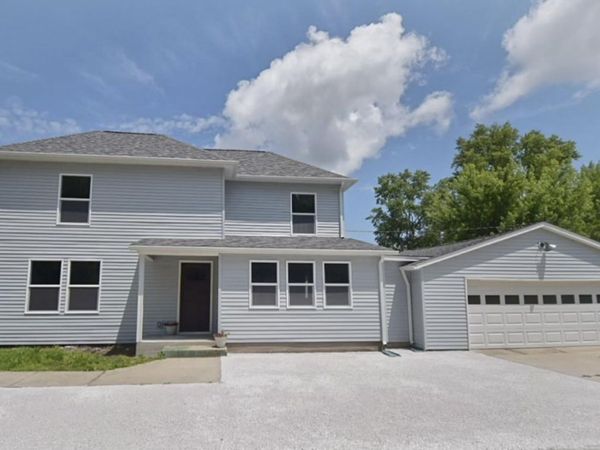 29 W 4th Street, Otterbein, IN 47970