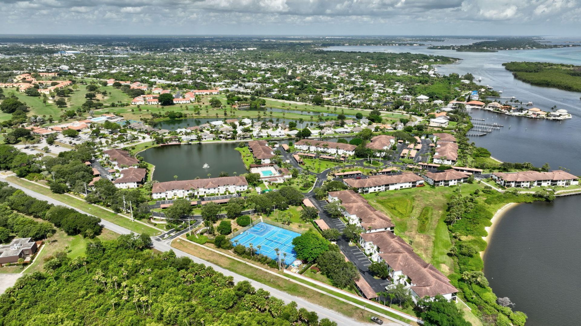 6101 SE Landing Way, Unit 11, Stuart, FL 34997 Photo