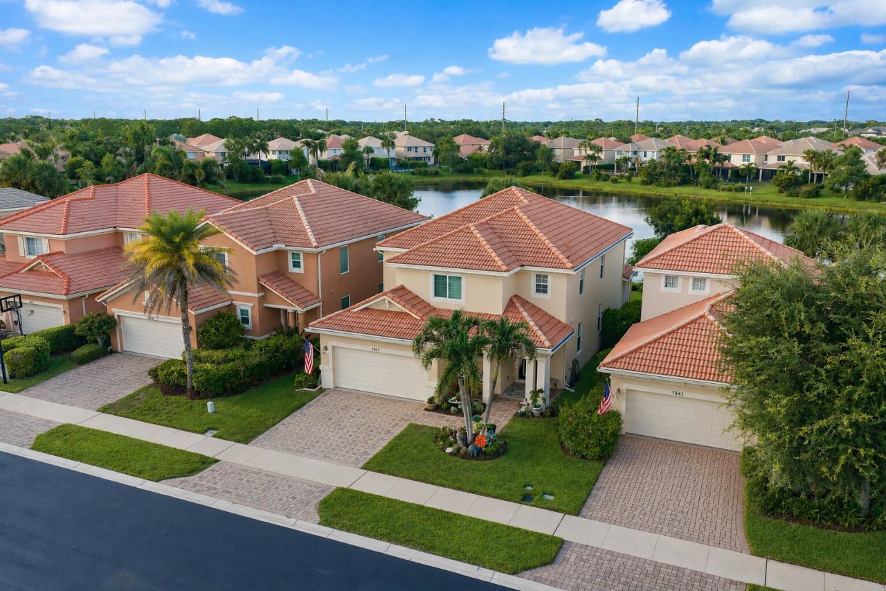 7835 SE Heritage Boulevard, Hobe Sound, FL 33455 Photo