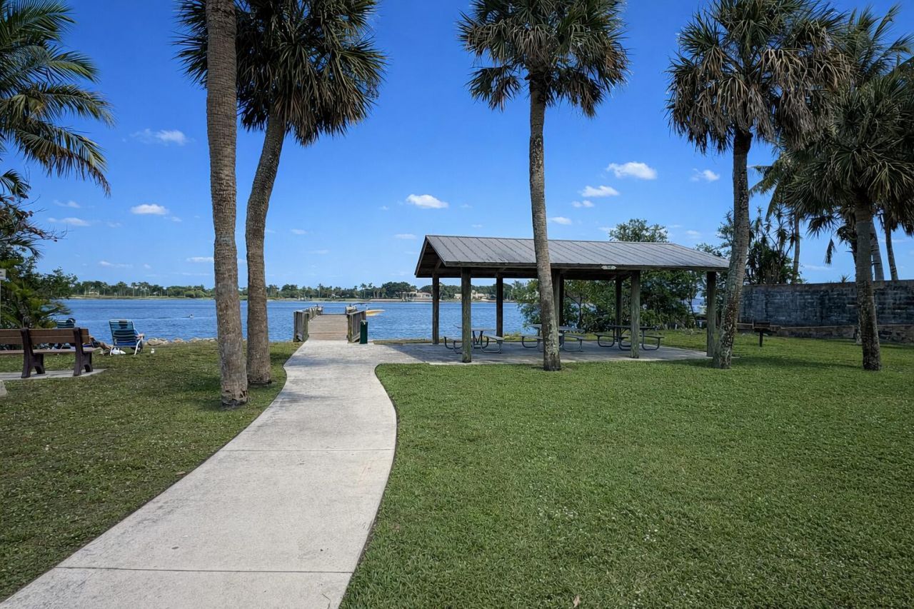 7835 SE Heritage Boulevard, Hobe Sound, FL 33455 Photo