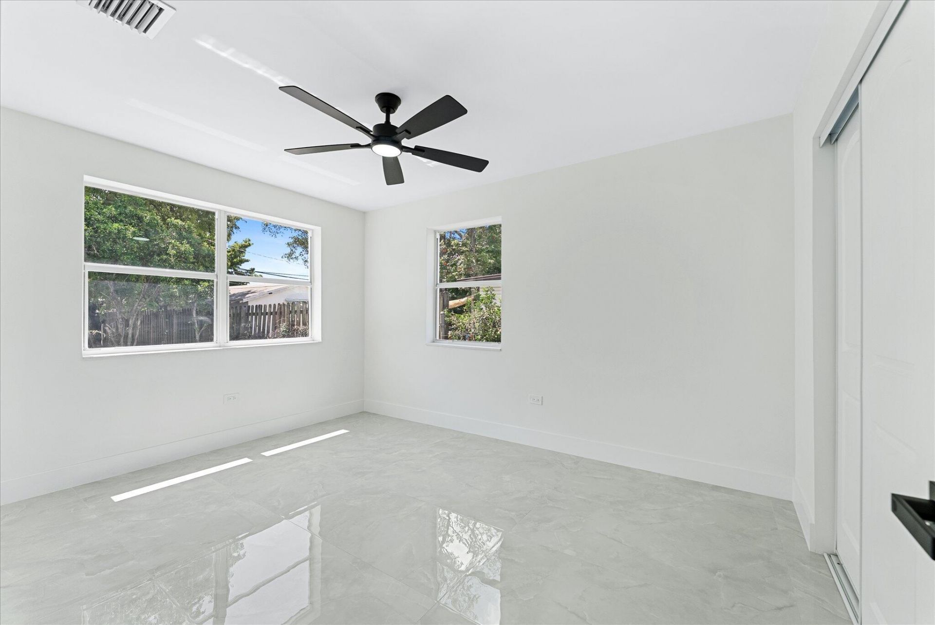 824 S F Street, Lake Worth, FL 33460 Photo