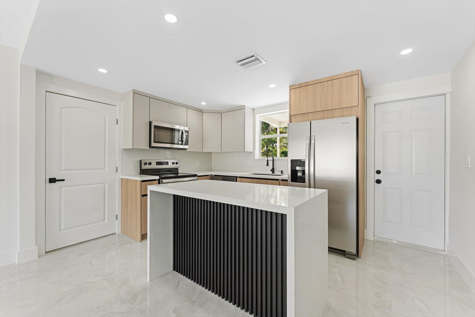 824 S F Street, Lake Worth, FL 33460 Photo