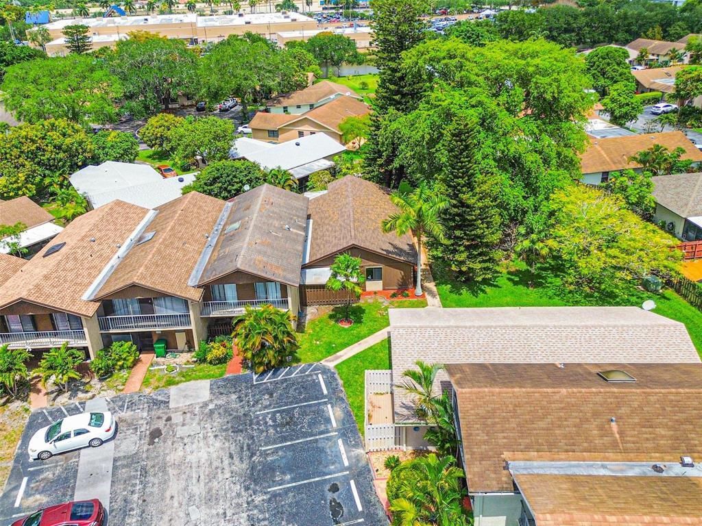 2146 Nova Village Drive, Davie, FL 33317 Photo
