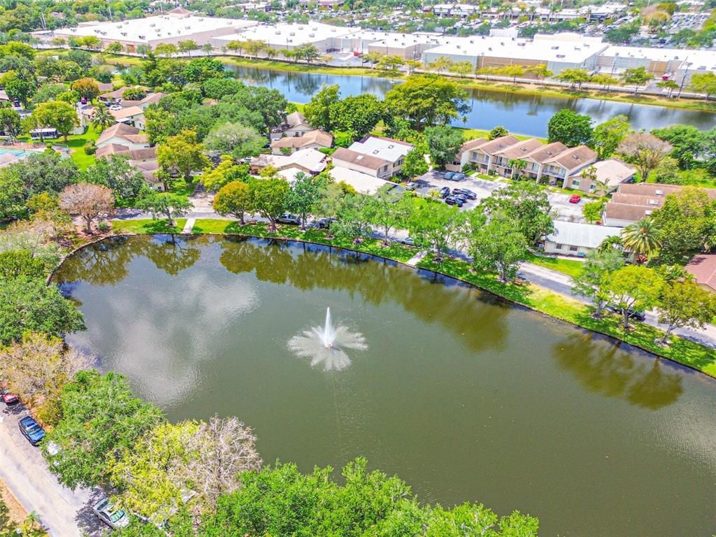 2146 Nova Village Drive, Davie, FL 33317 Photo