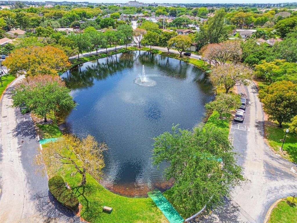 2146 Nova Village Drive, Davie, FL 33317 Photo