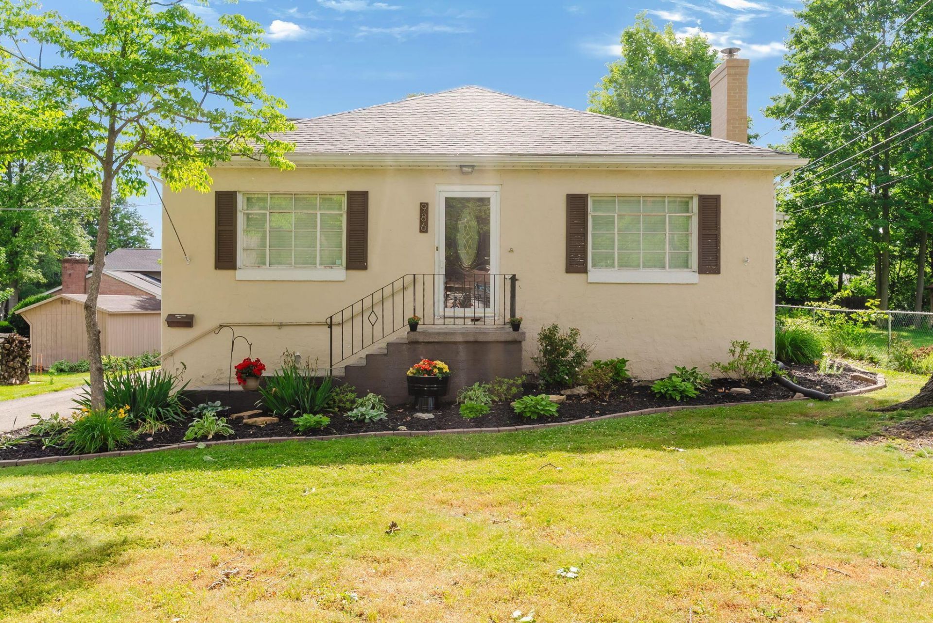 986 Woodland Road , Mansfield, OH 44907 Main Photo
