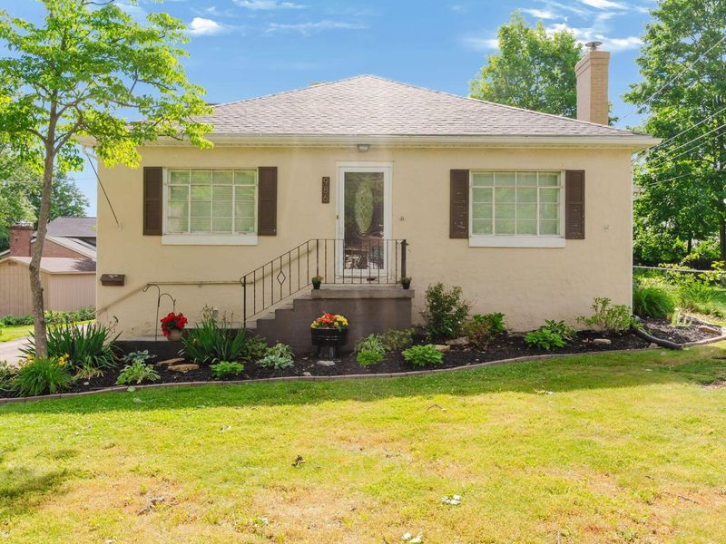 986 Woodland Road , Mansfield, OH 44907 Photo 1