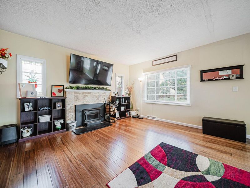 986 Woodland Road , Mansfield, OH 44907 Photo 12