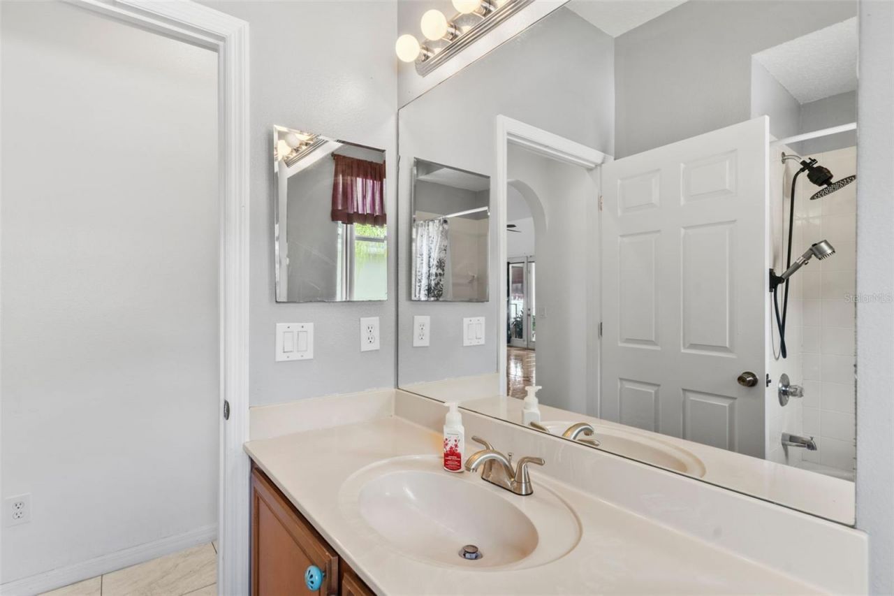 2901 Rambling Oaks Way, Kissimmee, FL 34746 Photo