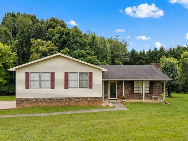 7739 Greenbriar Road, Talbott, TN 37877