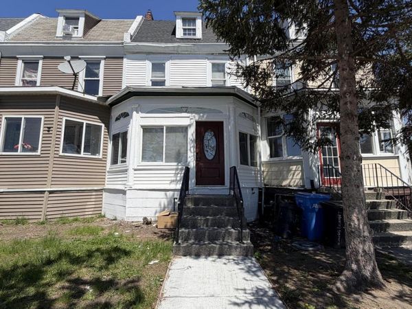 2 Manning Square, Albany, NY 12206