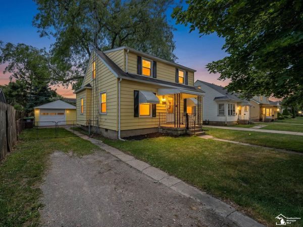 713 Roeder Street, Monroe, MI 48161