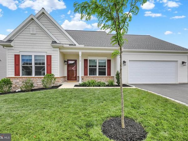 606 LILLIANA DR , LEBANON, PA 17046