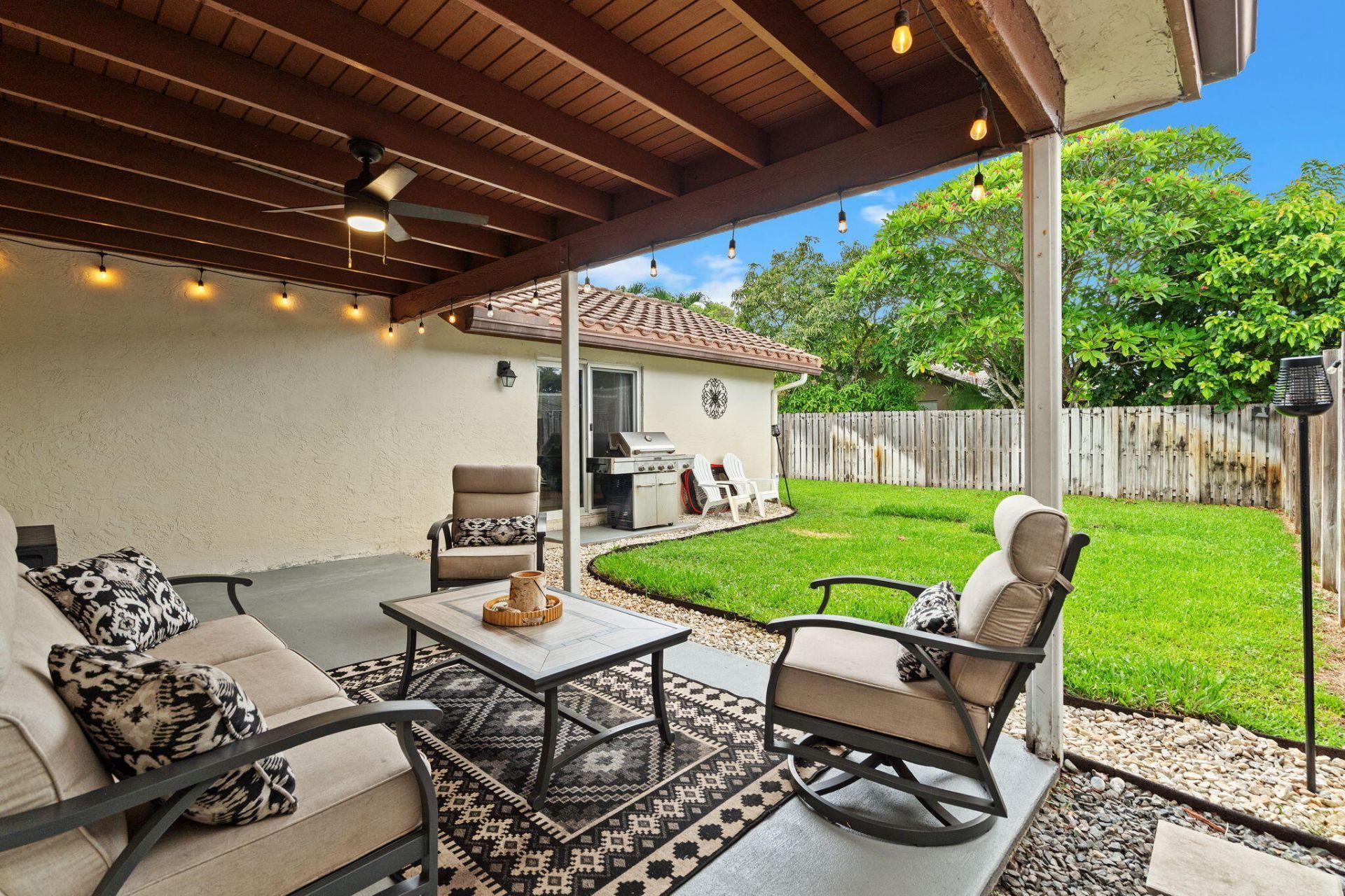 2696 NW 94th Avenue, Coral Springs, FL 33065 Photo