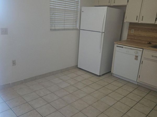 200 Berkley Road, Unit 202, Hollywood, FL 33024