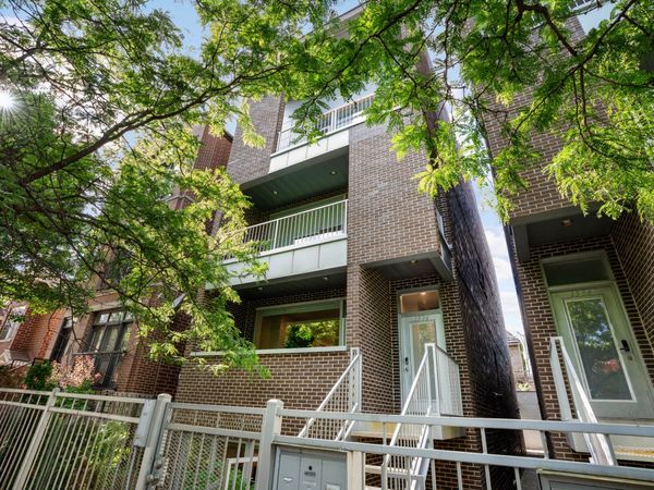 1536 W Walton Street, Unit 1, Chicago, IL 60642