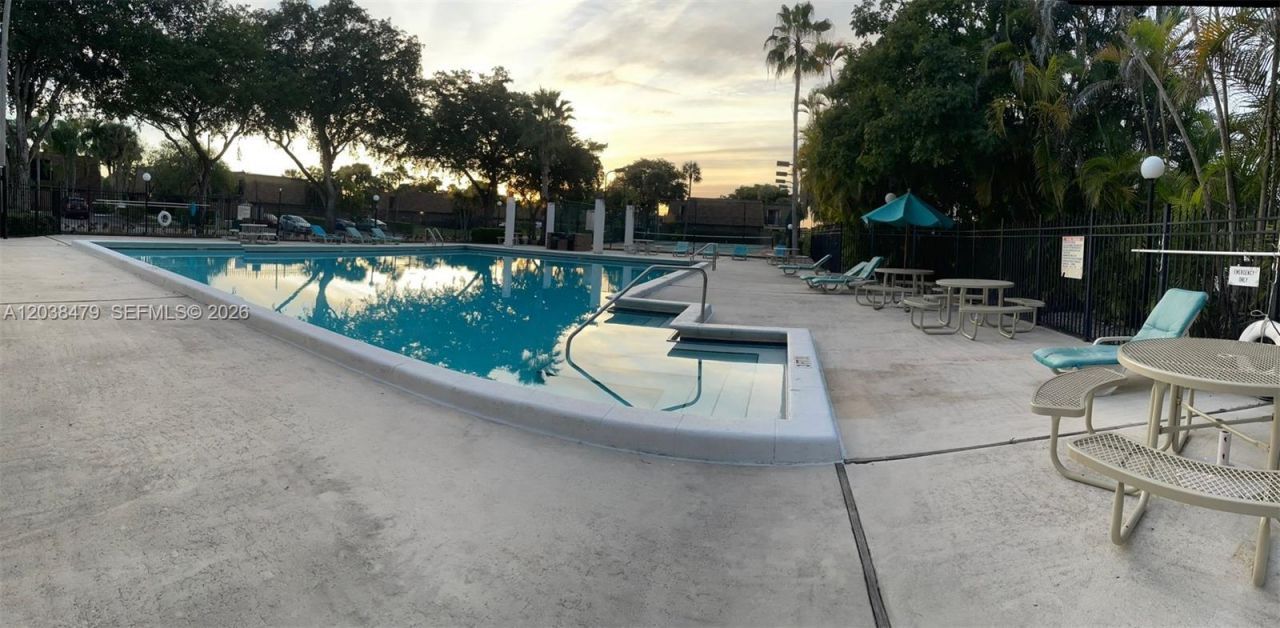 6130 NW 54th Ln , Unit 6130, Tamarac, FL 33319 Photo