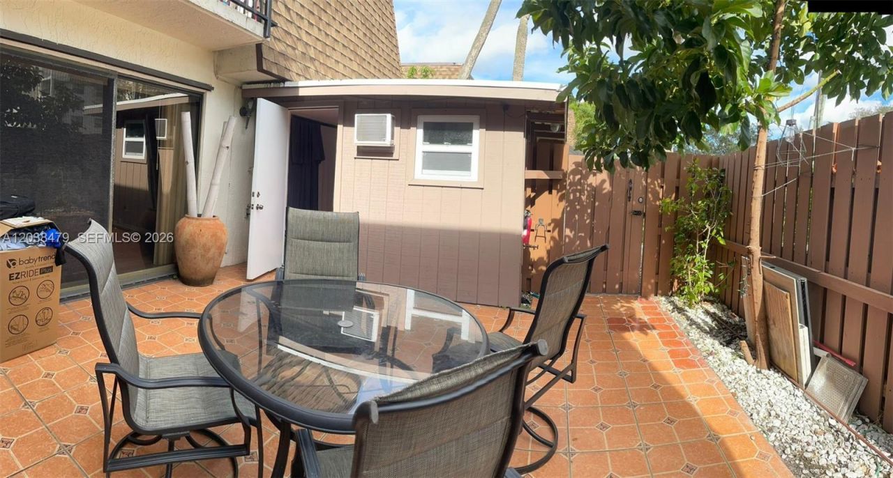6130 NW 54th Ln , Unit 6130, Tamarac, FL 33319 Photo