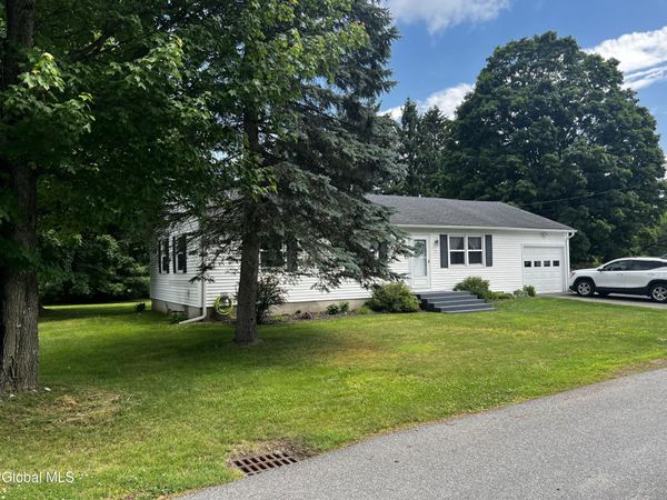 9 Troy Terrace, Granville, NY 12832