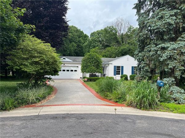 53 Cullens , Pittsford, NY 14534