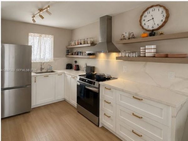 220 Washington Ave , Unit 5C, Miami Beach, FL 33139