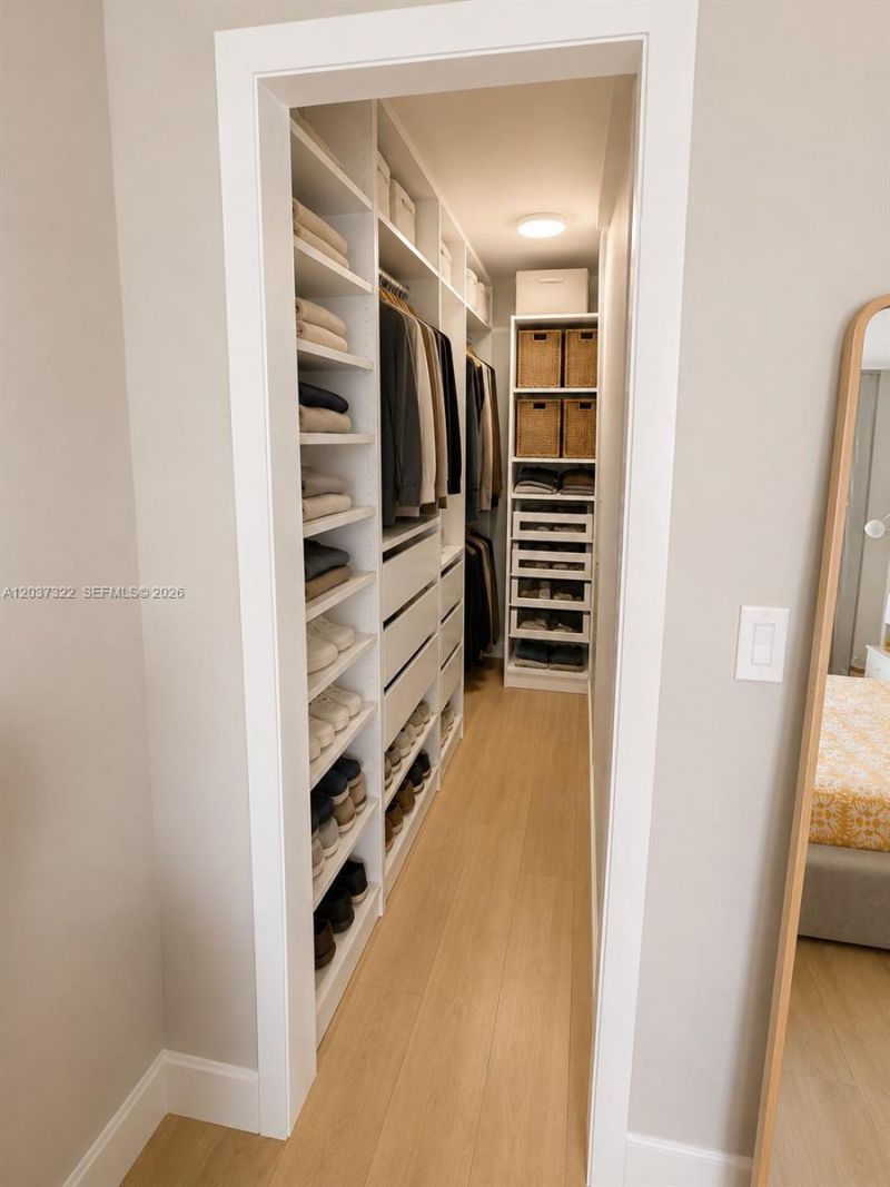 220 Washington Ave , Unit 5C, Miami Beach, FL 33139 Photo